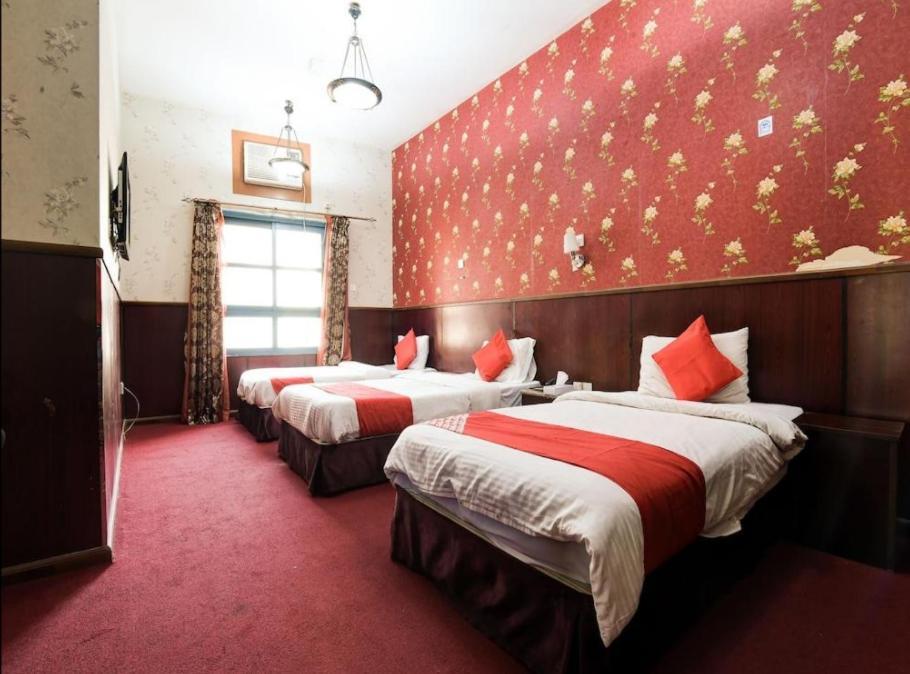 דובאי Parasol Hotel מראה חיצוני תמונה