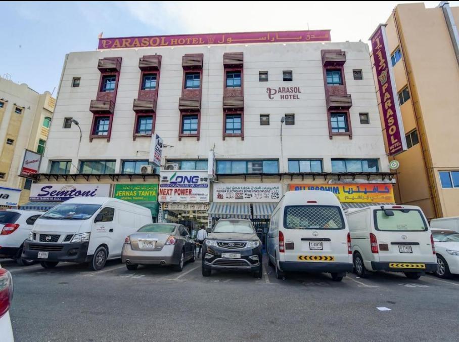 דובאי Parasol Hotel מראה חיצוני תמונה